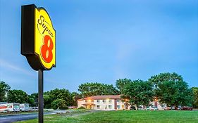 Super 8 By Wyndham Blair